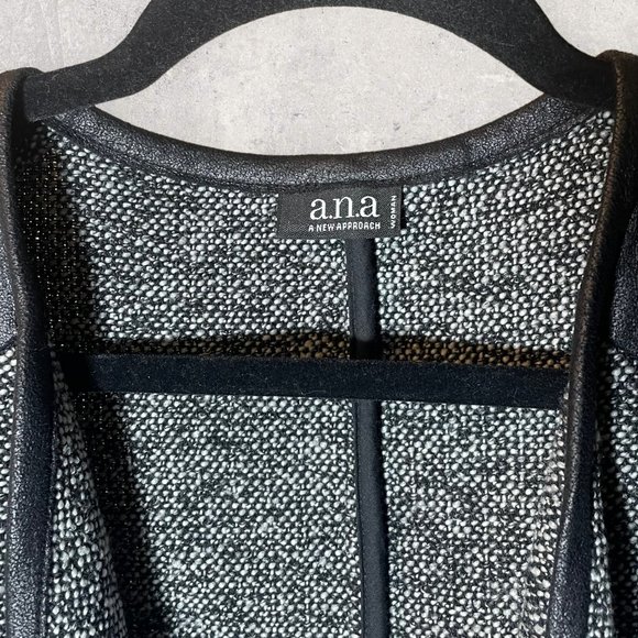 A.N.A Petite Tweed Flyaway Cardigan Jacket: Chic and Comfortable - Picture 3 of 4